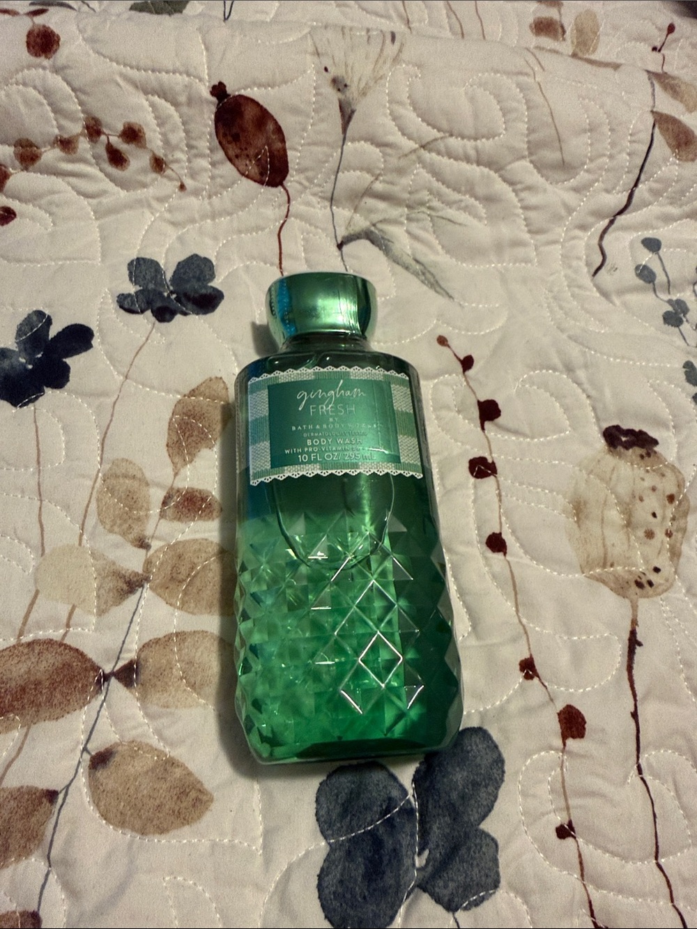 fresh Gingham Green Fruity Floral Body Wash